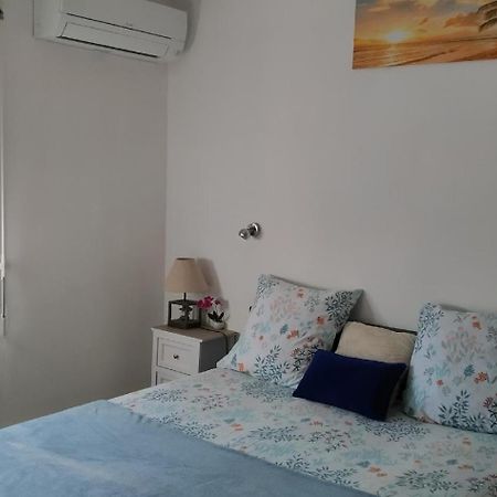 Chambres Climatisees Confort,Wifi, Gare Tgv,Parking,Pt Dejeuner 페르피냥 외부 사진